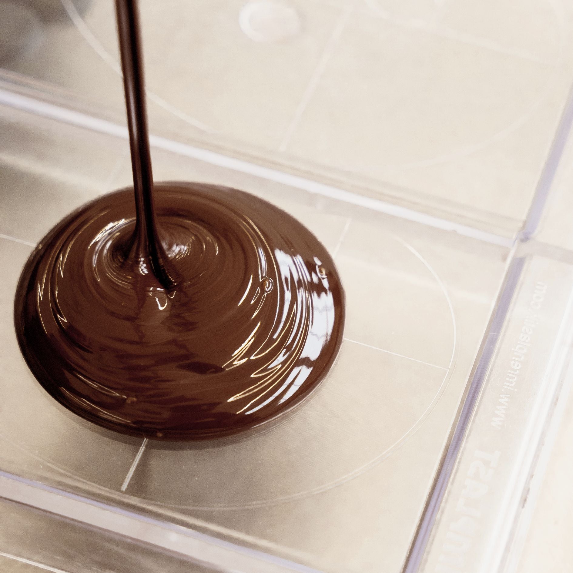 Lavoratti Dark Chocolate + Cinque Terre Lemon Bar | Ditalia